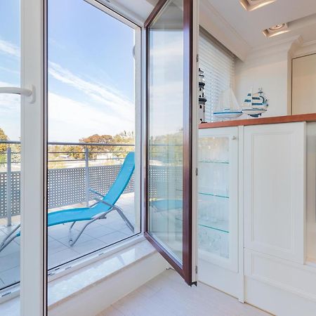 Sailor Apartment Jastrzebia Gora By Renters Prestige Exterior photo