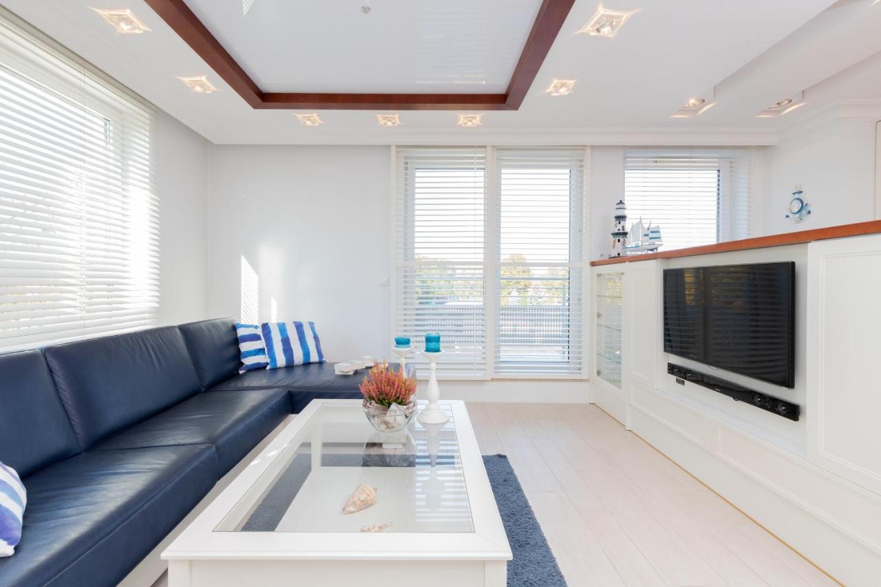 Sailor Apartment Jastrzebia Gora By Renters Prestige Exterior photo